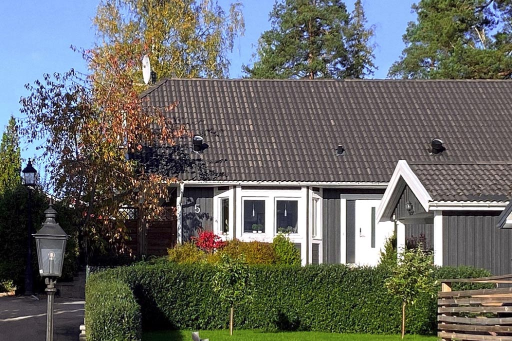 gjutning platta taby gribbylund husgrund markarbete stockholm lasargrand